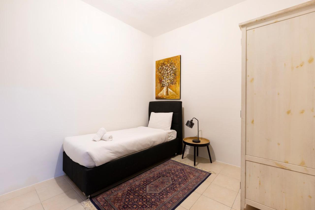 Sliema Central Apartment Just Minutes From The Beach By Jl Luaran gambar
