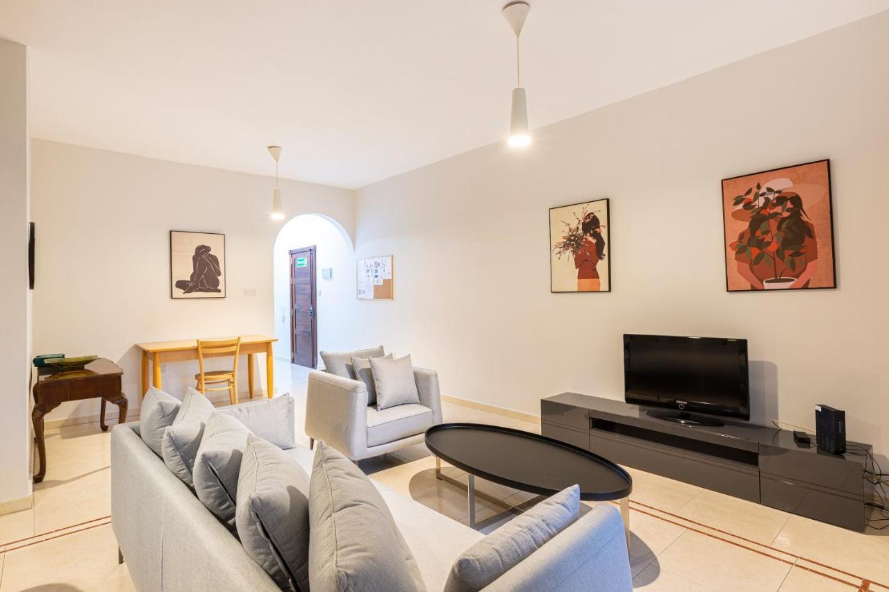 Sliema Central Apartment Just Minutes From The Beach By Jl Luaran gambar