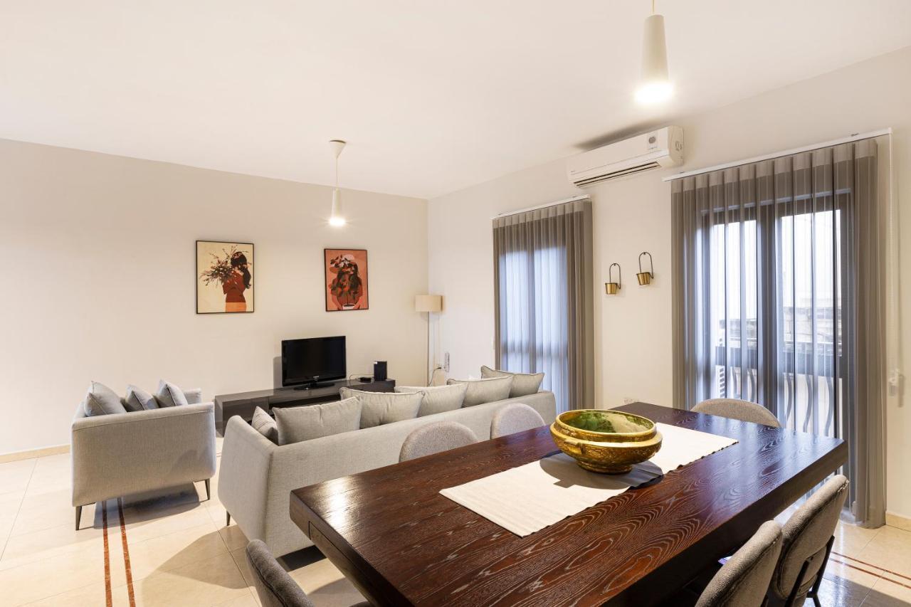 Sliema Central Apartment Just Minutes From The Beach By Jl Luaran gambar